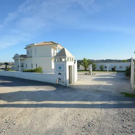 Affittacamere Casa De Ribeira & Surf Camp
