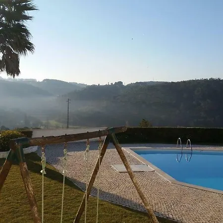 Casa De Ribeira & Surf Camp Affittacamere Ericeira