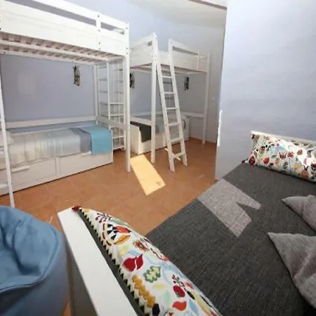 Casa De Ribeira & Surf Camp Affittacamere *