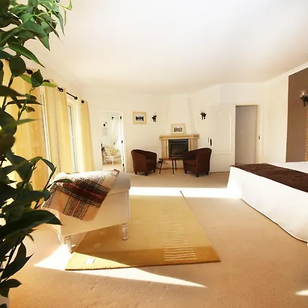 Casa De Ribeira & Surf Camp * Ericeira