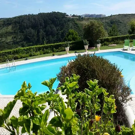 Casa De Ribeira & Surf Camp